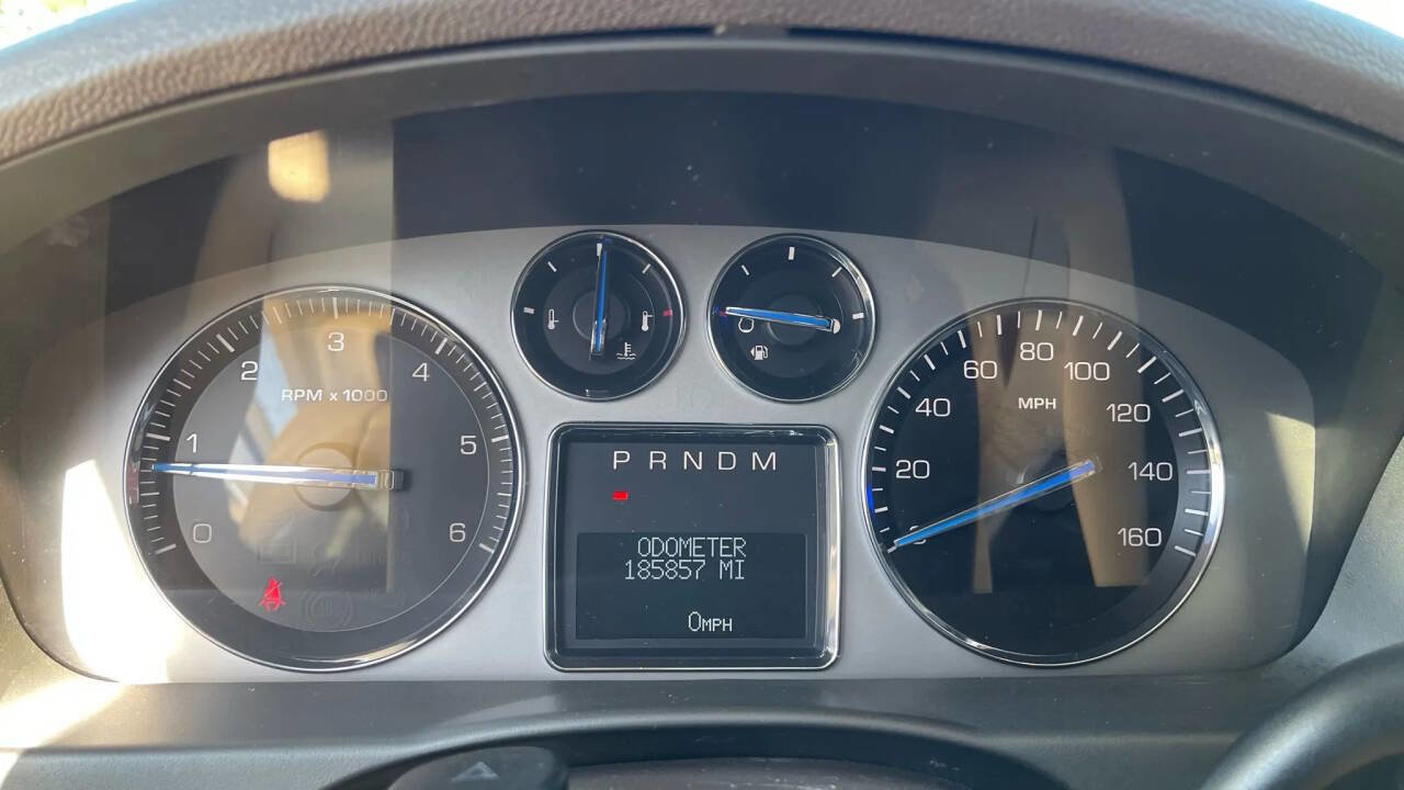 Used 2007 Cadillac Escalade AWD w/ Information Package image 32