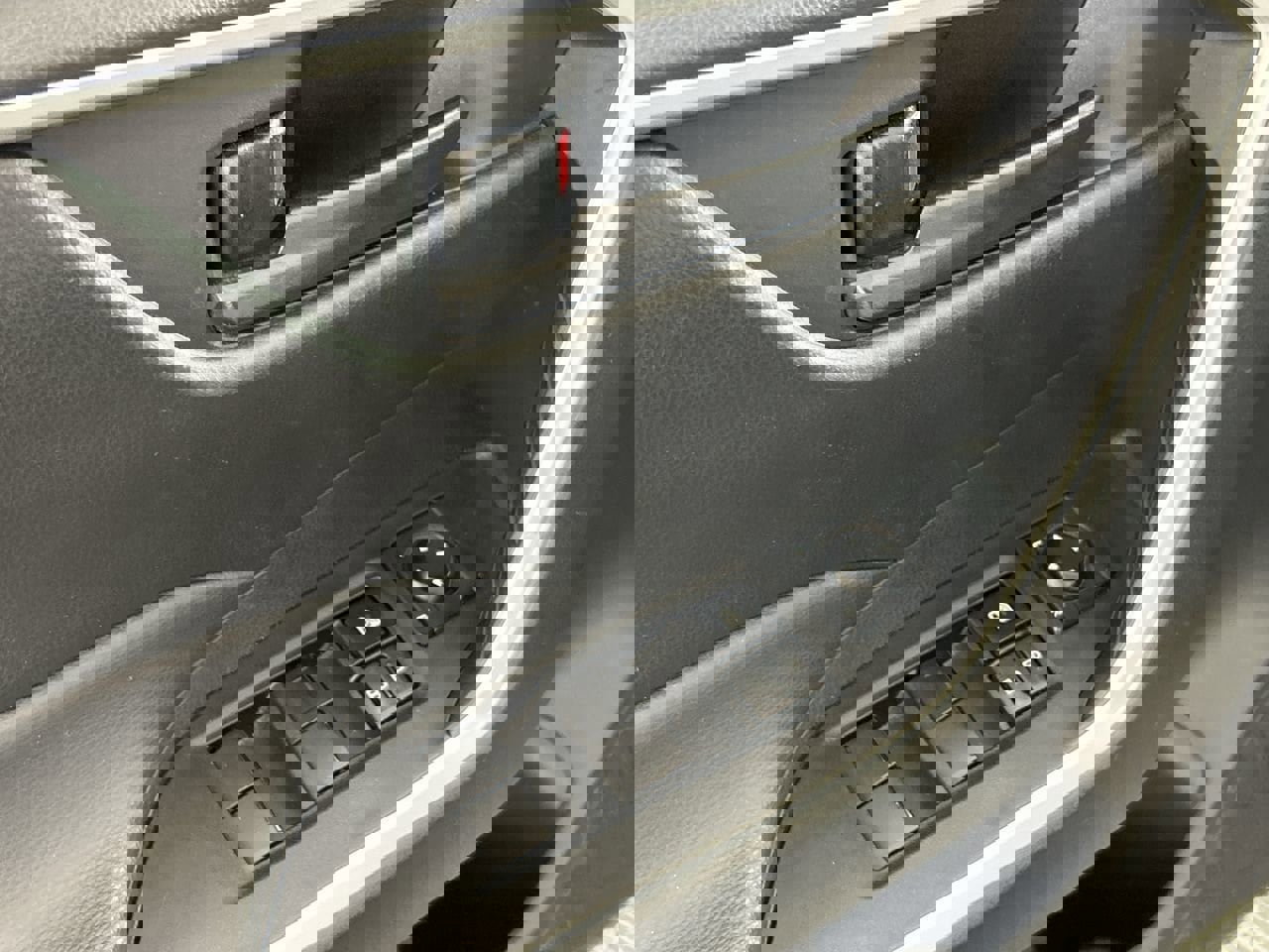 Used 2024 Toyota RAV4 LE image 18