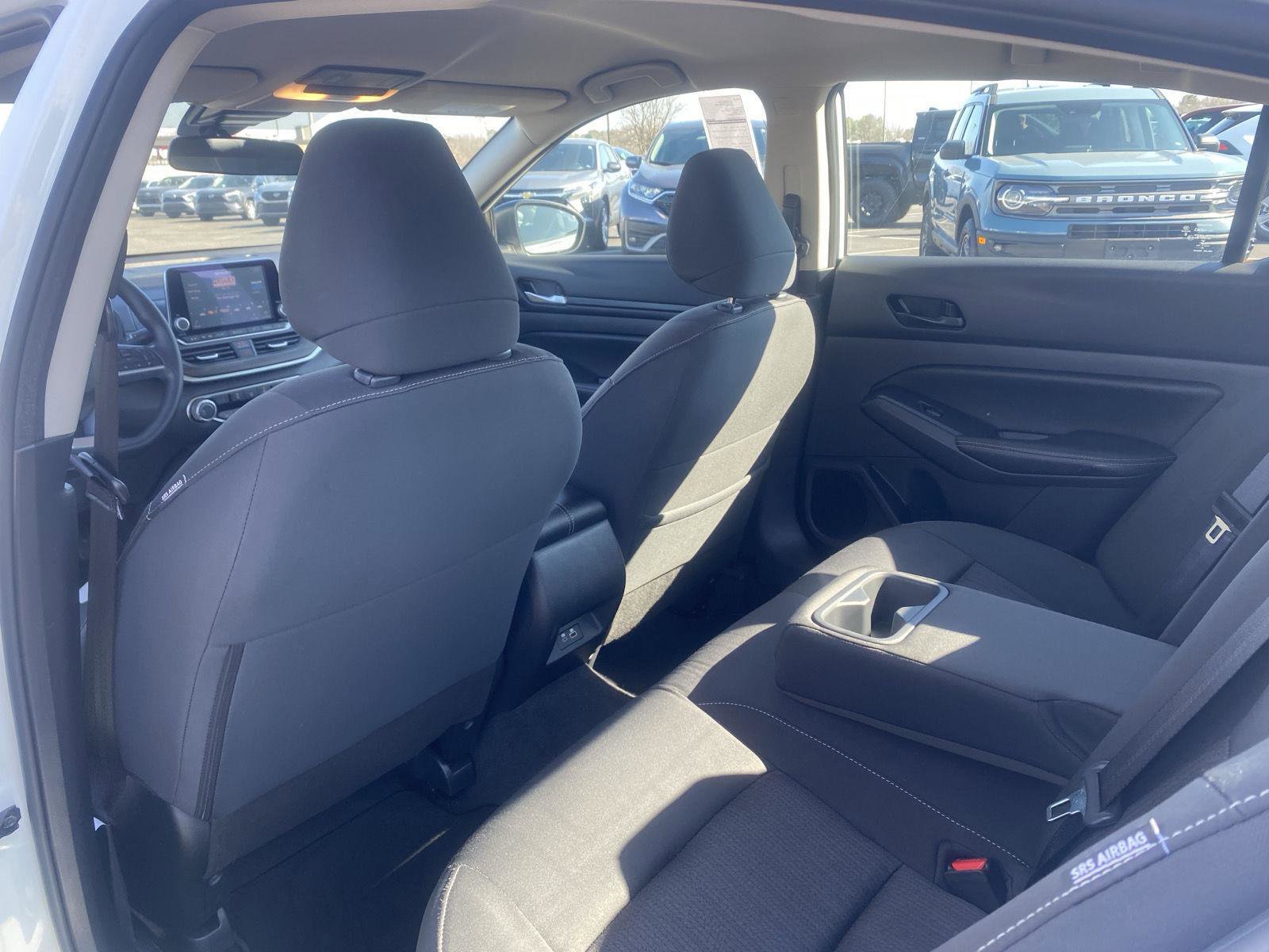 Used 2025 Nissan Altima 2.5 SV image 15