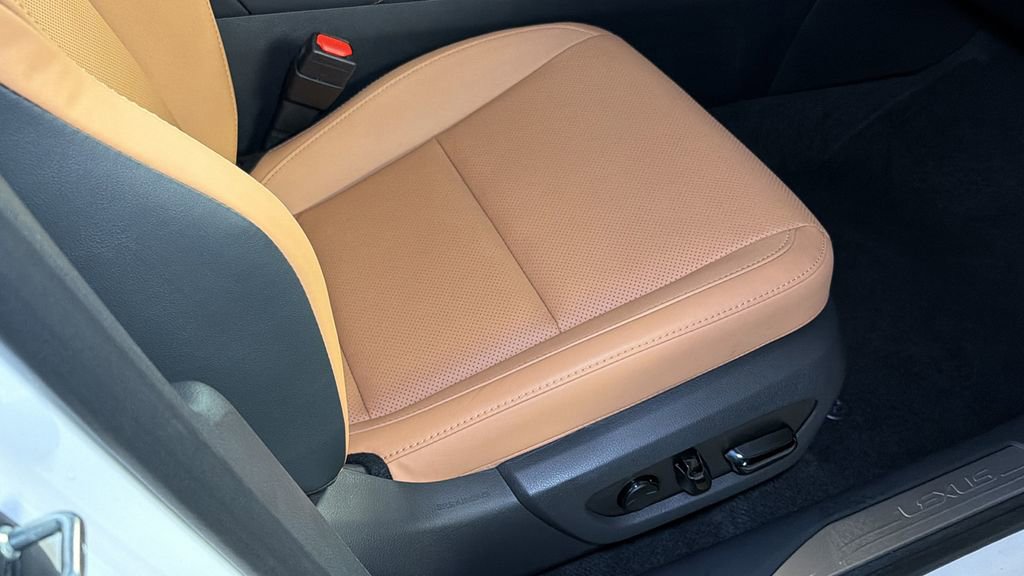 Certified 2024 Lexus RX 350 Premium w/ Cold Area Package image 12