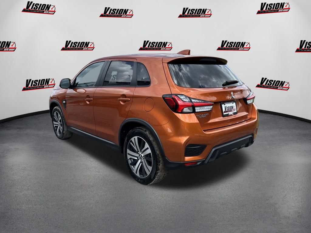 Used 2024 Mitsubishi Outlander Sport ES AWD/4WD image 3