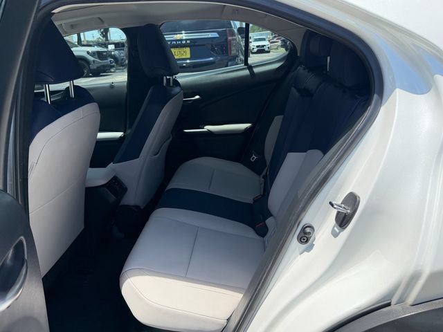 Used 2021 Lexus UX 250h w/ Accessory Package (Z2) AWD/4WD image 14