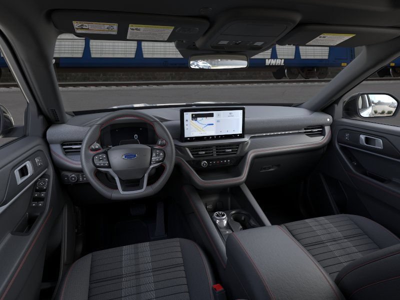 New 2026 Ford Explorer ST-Line w/ ST-Line Street Pack AWD/4WD image 9