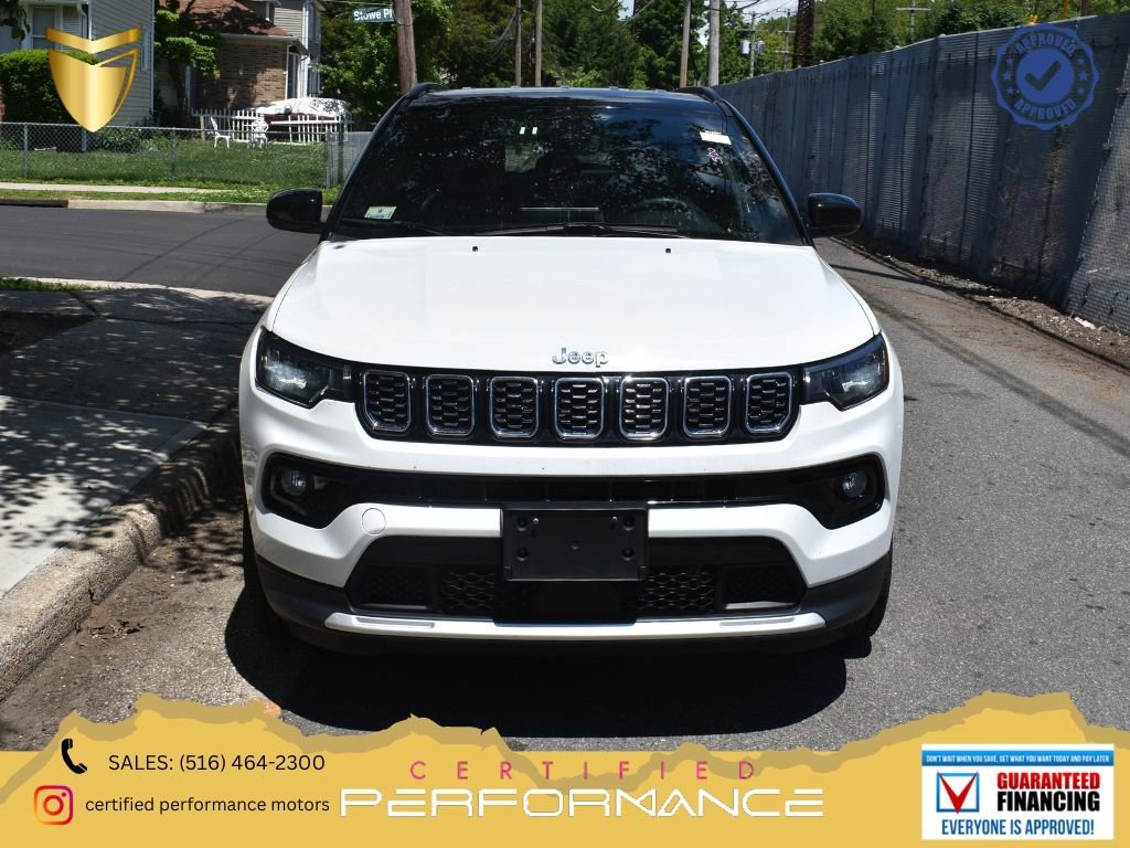 Used 2025 Jeep Compass Limited AWD/4WD image 1