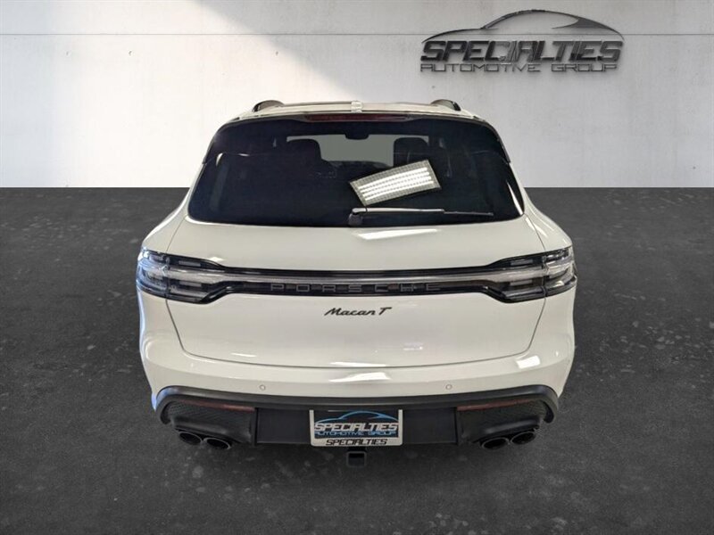 Used 2023 Porsche Macan Turbo AWD/4WD image 9