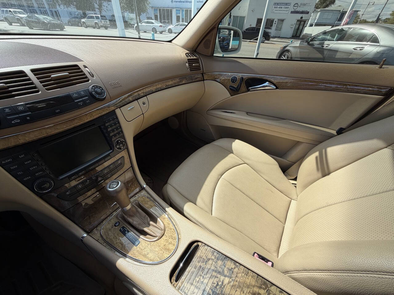 Used 2007 Mercedes-Benz E 350 4MATIC Sedan image 14