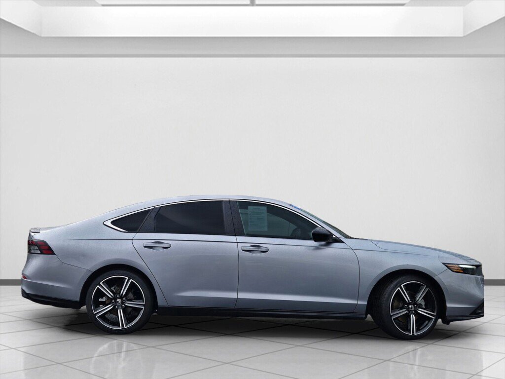 Certified 2024 Honda Accord Sport image 4