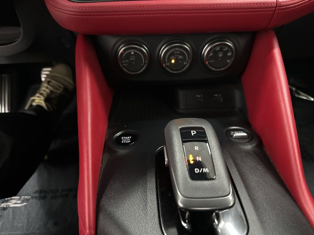 Used 2023 Nissan Z Performance w/ Floor Mat Package (L93) image 19