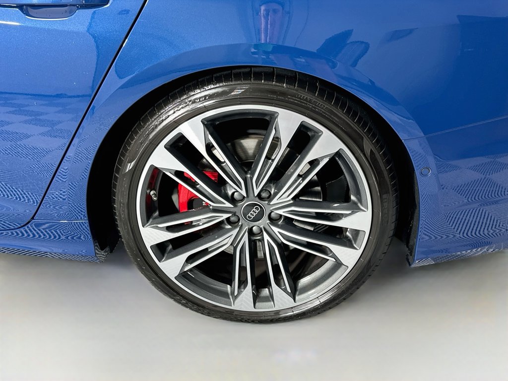 Used 2025 Audi S6 Prestige w/ Prestige Package AWD/4WD image 33