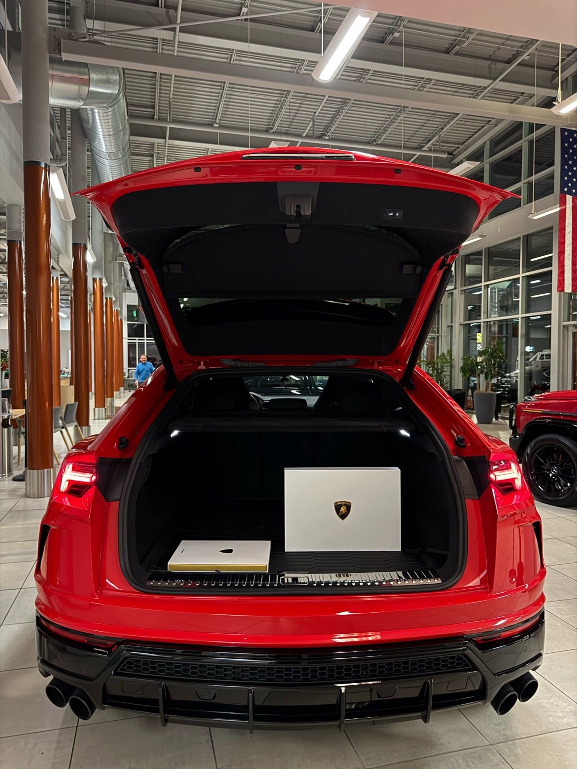 Used 2022 Lamborghini Urus image 34