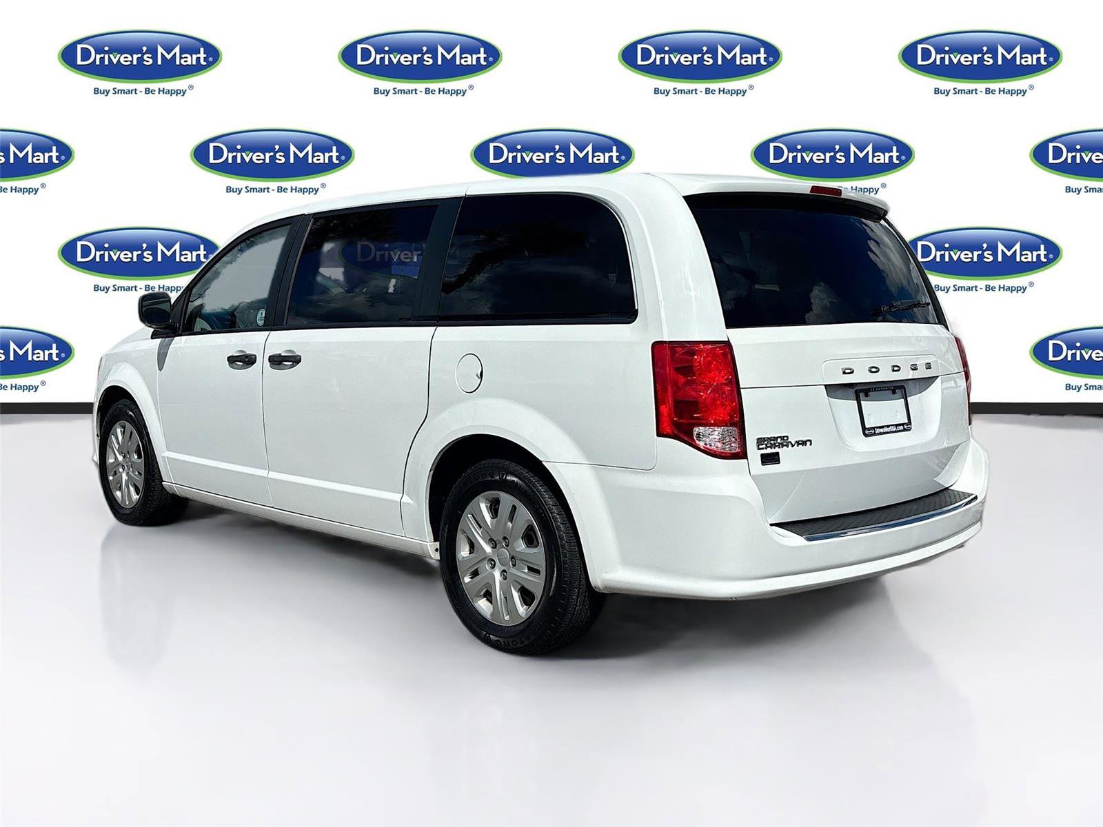 Used 2019 Dodge Grand Caravan SE image 6