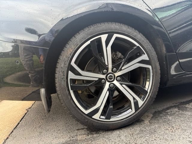 Used 2023 Volvo S60 B5 Plus w/ Climate Package AWD/4WD image 5
