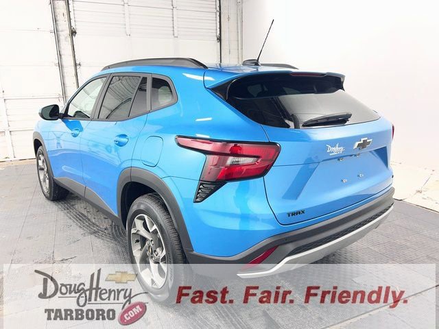 New 2026 Chevrolet Trax LT w/ Driver Confidence Package image 6