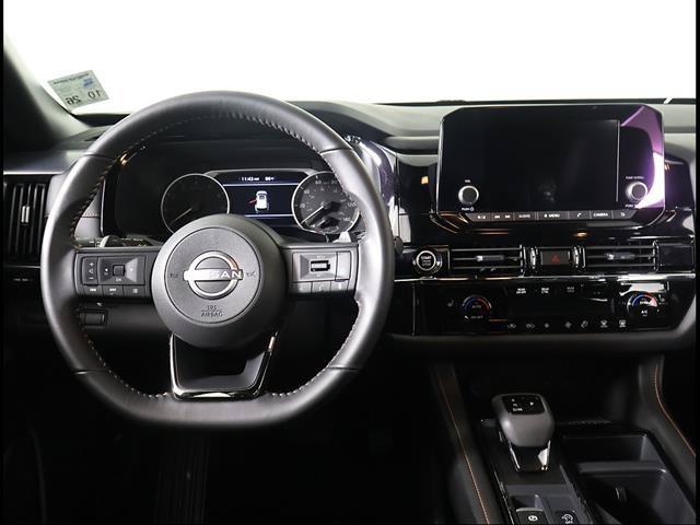 Used 2024 Nissan Pathfinder Rock Creek AWD/4WD image 8