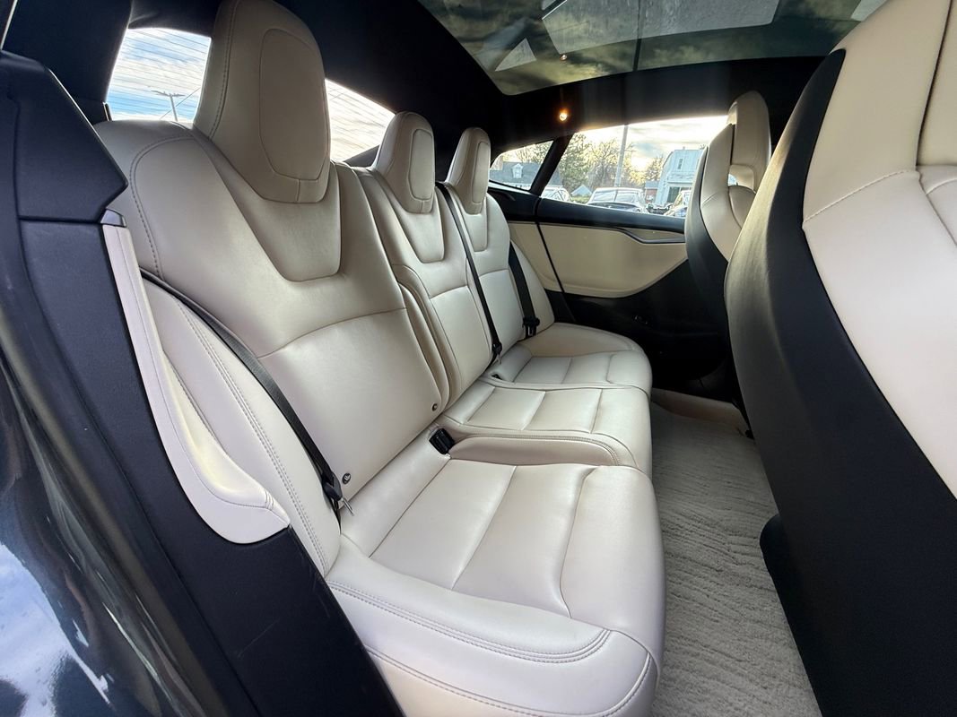 Used 2019 Tesla Model S Long Range image 42