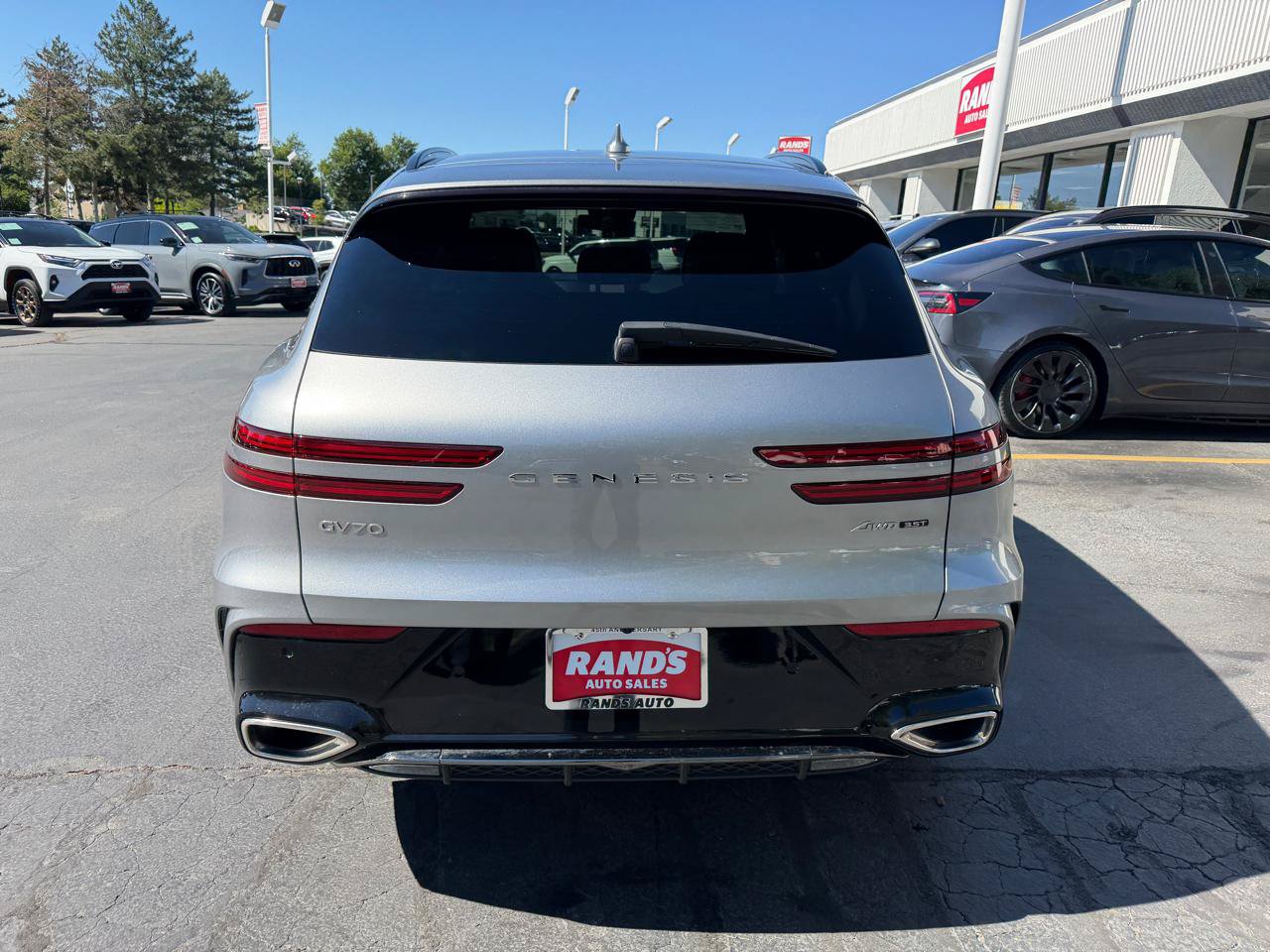 Used 2026 Genesis GV70 3.5T Sport Prestige AWD/4WD image 9