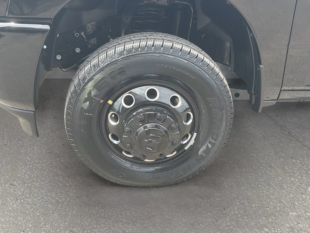 New 2026 RAM 3500 Laramie w/ Night Edition AWD/4WD image 40