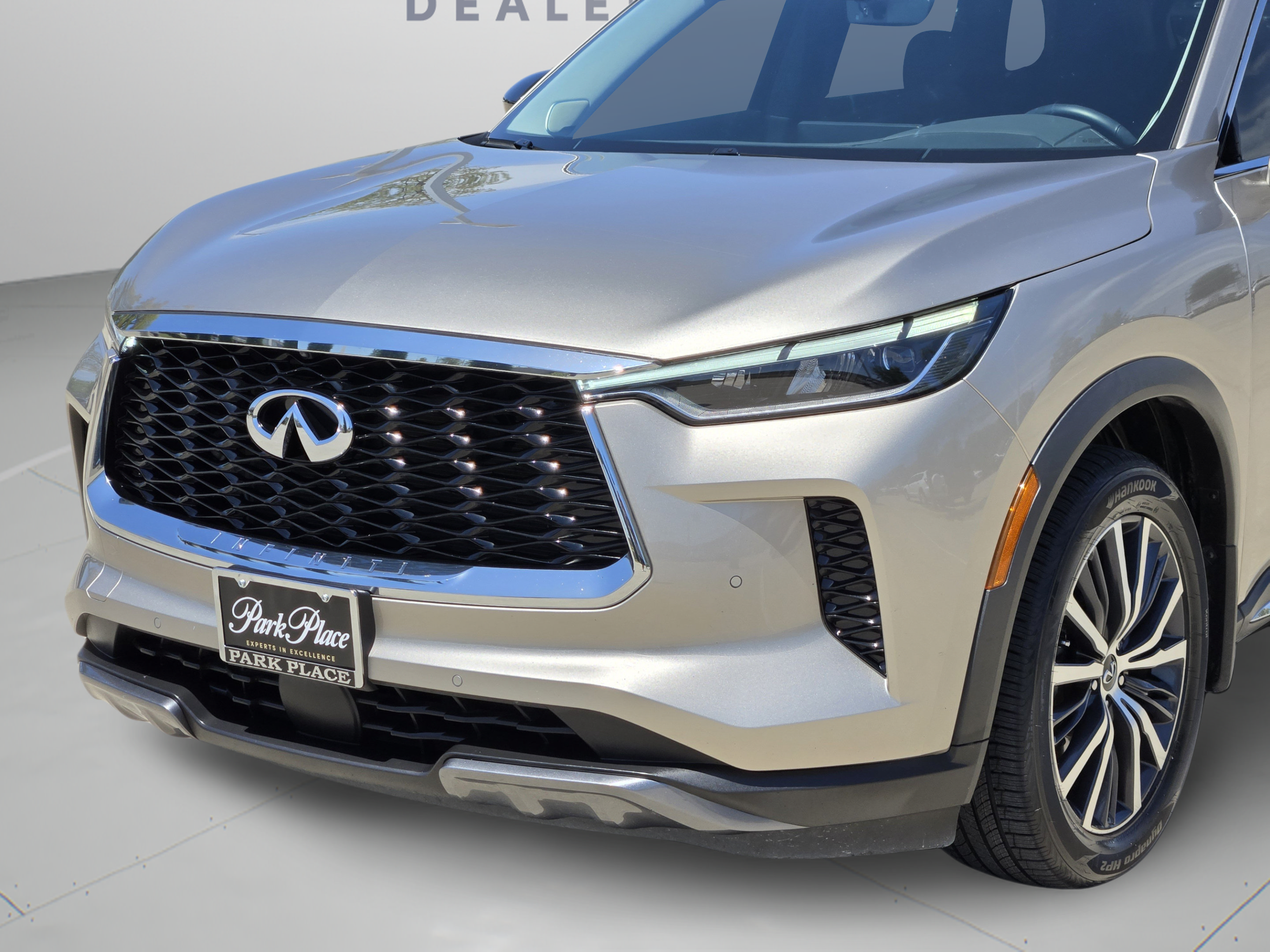 Used 2024 INFINITI QX60 Sensory w/ Cargo Package AWD/4WD image 35