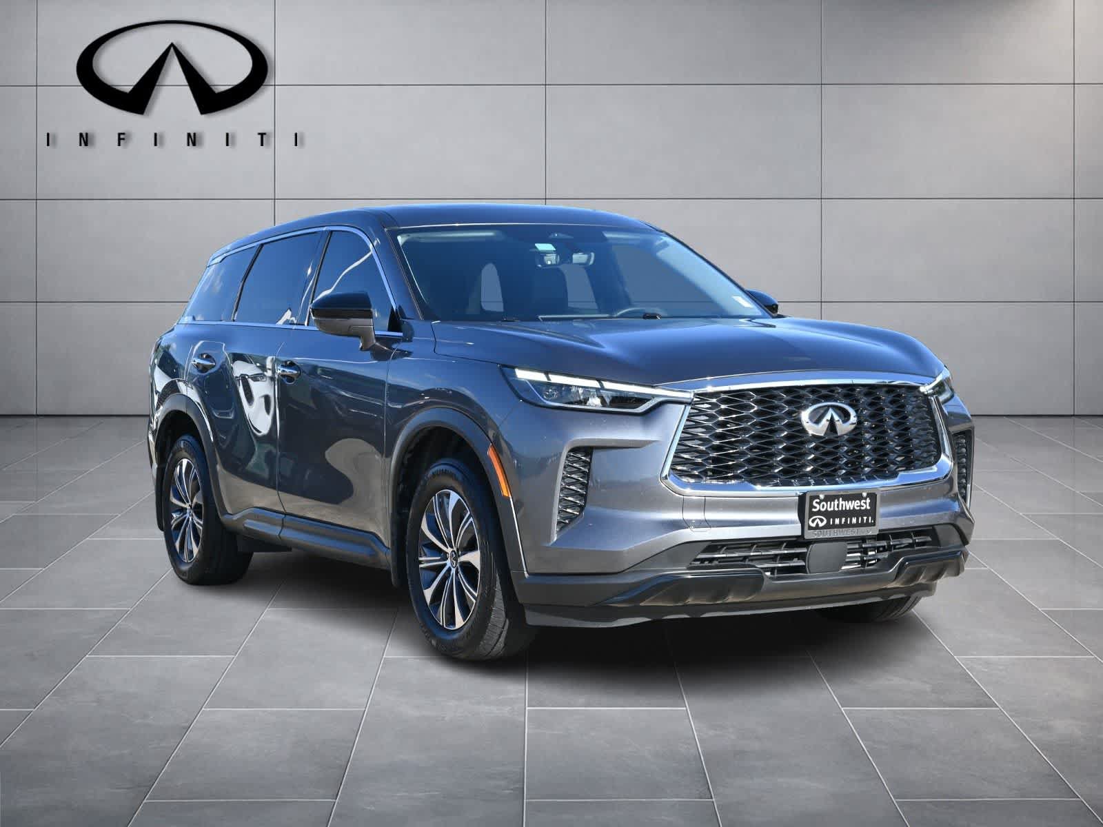 Certified 2025 INFINITI QX60 Pure FWD image 3
