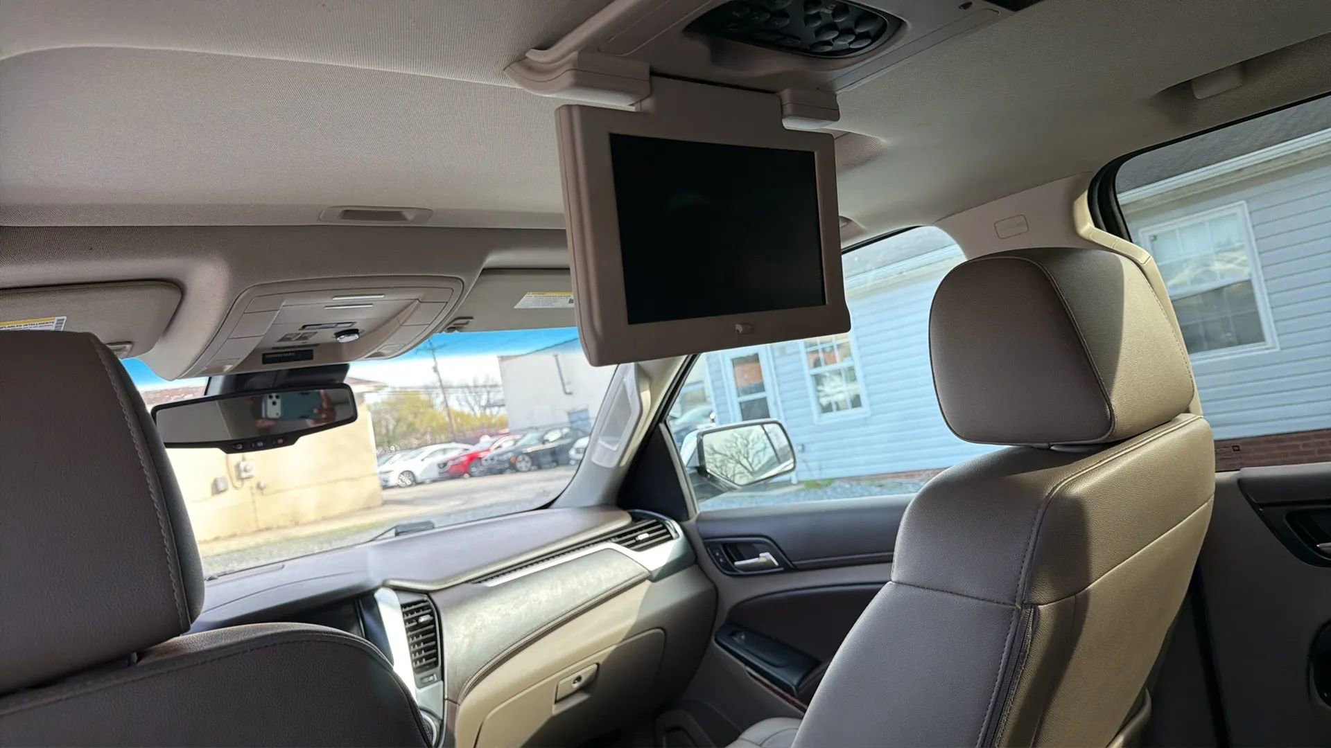 Used 2018 Chevrolet Tahoe Premier image 24