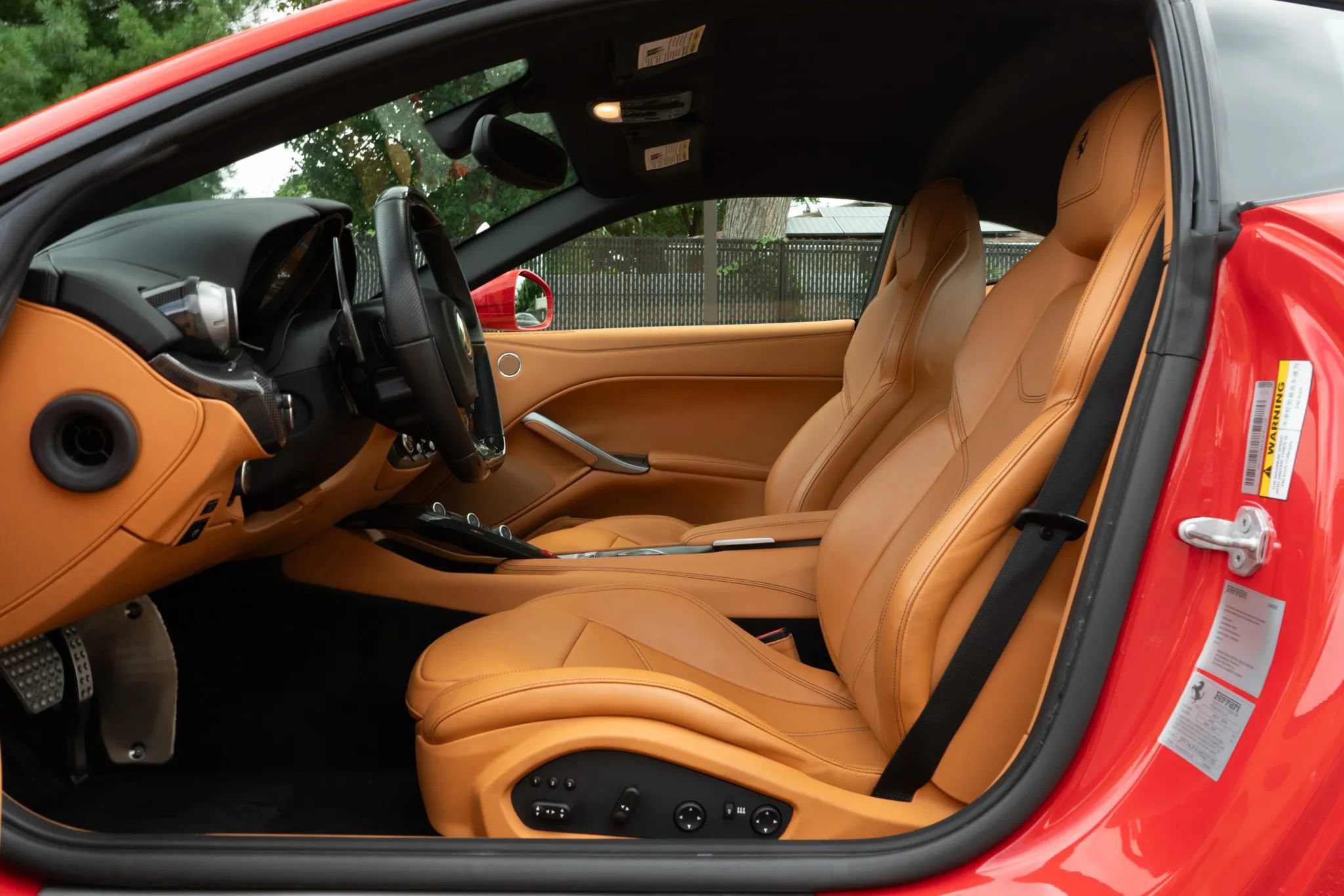 Used 2017 Ferrari F12 Berlinetta RWD image 14