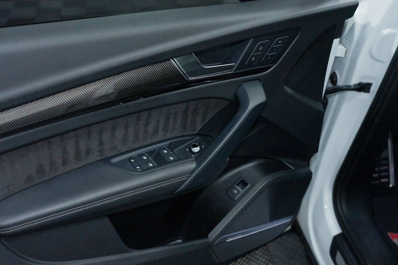 Used 2020 Audi SQ5 Premium Plus w/ Premium Plus Package AWD/4WD image 18