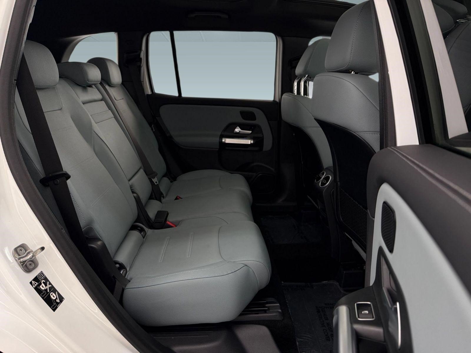 Used 2026 Mercedes-Benz GLB 250 image 29