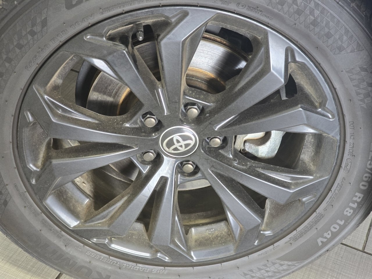 Certified 2024 Toyota RAV4 SE AWD/4WD image 7