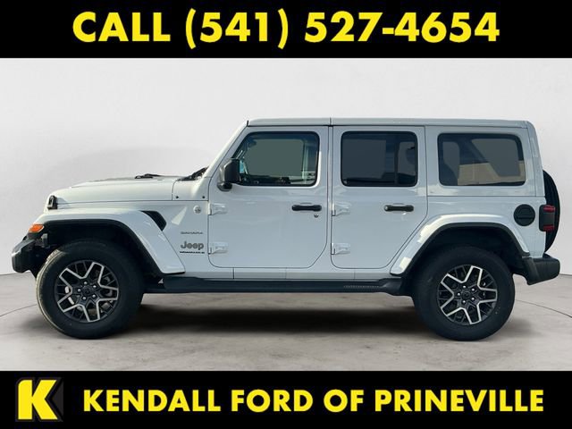 Used 2024 Jeep Wrangler Sahara AWD/4WD image 2