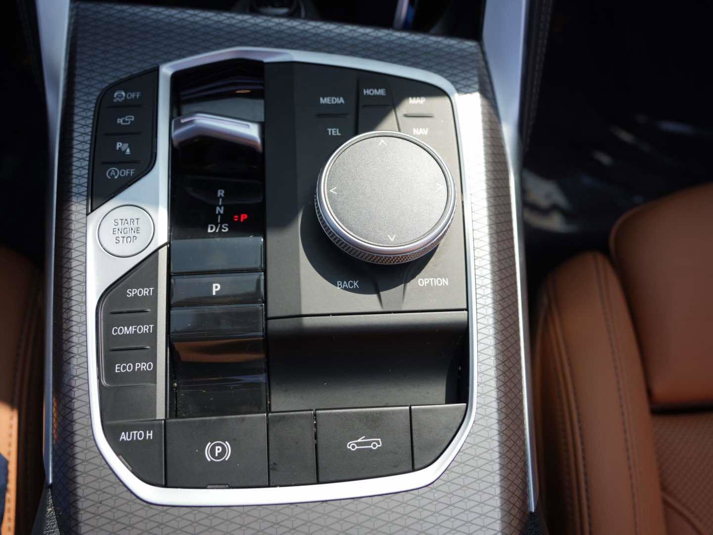 Used 2026 BMW M440i Convertible image 25