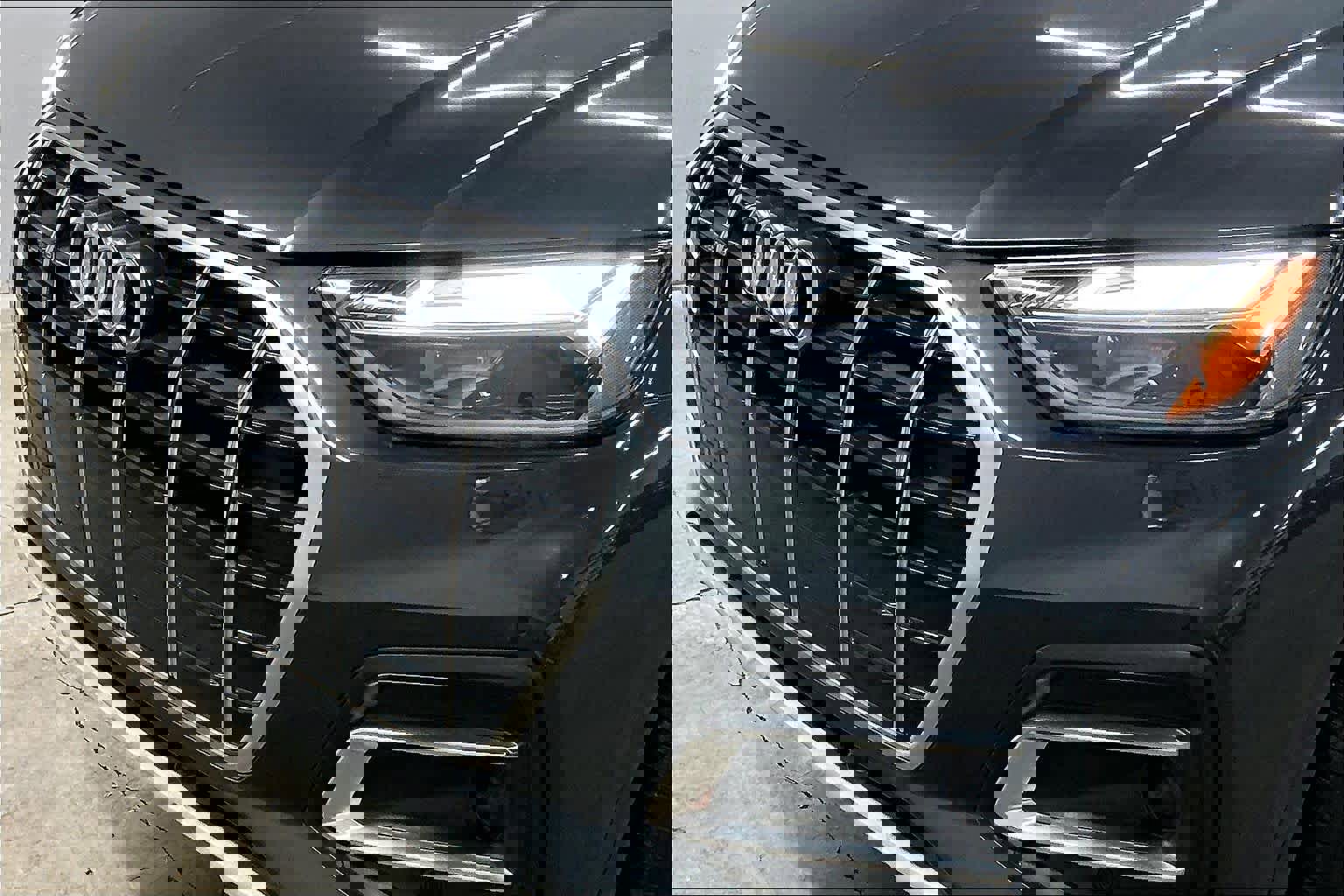 Used 2023 Audi Q5 2.0T Premium w/ Convenience Package image 32