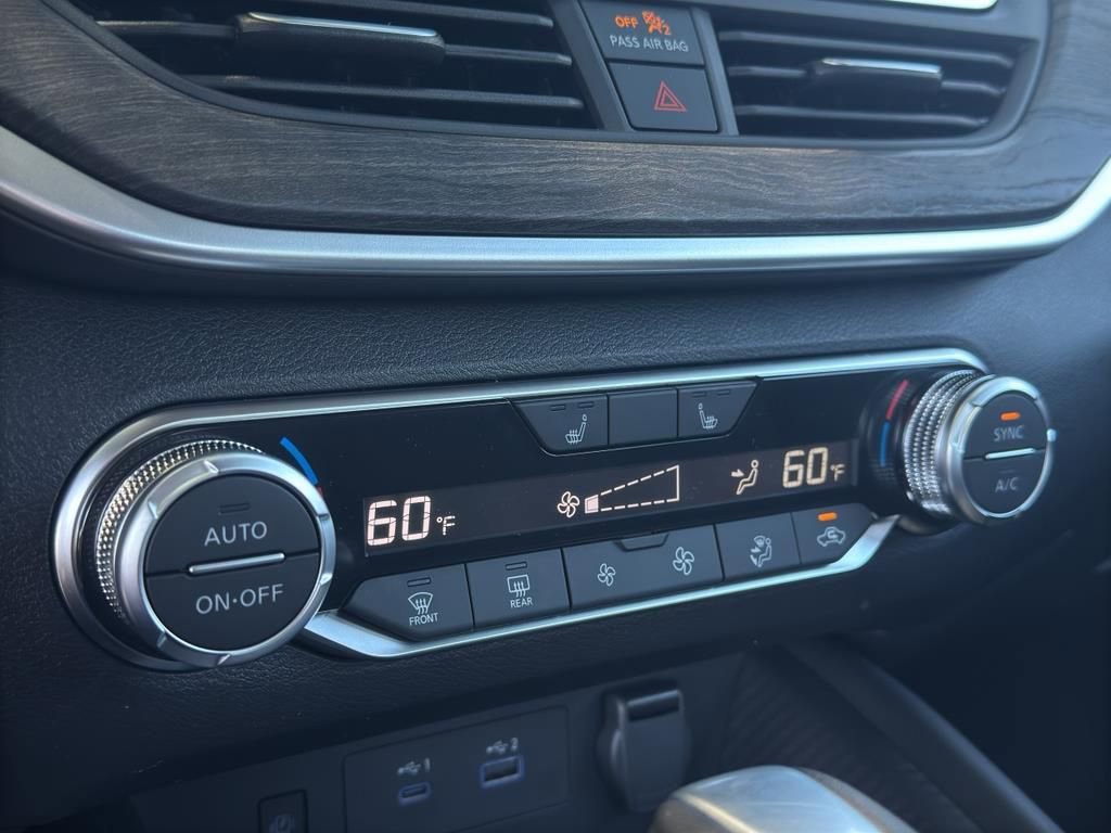 New 2025 Nissan Altima 2.5 SV w/ SV Premium Package image 24