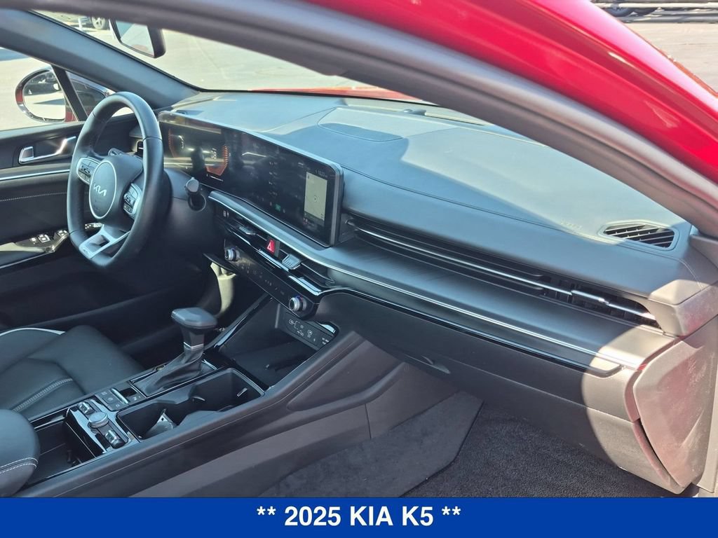 Used 2025 Kia K5 GT-Line w/ GT-Line Premium Package FWD image 34