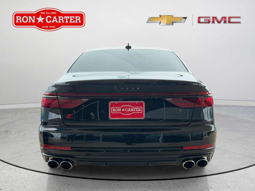 Used 2024 Audi S8 AWD/4WD image 5