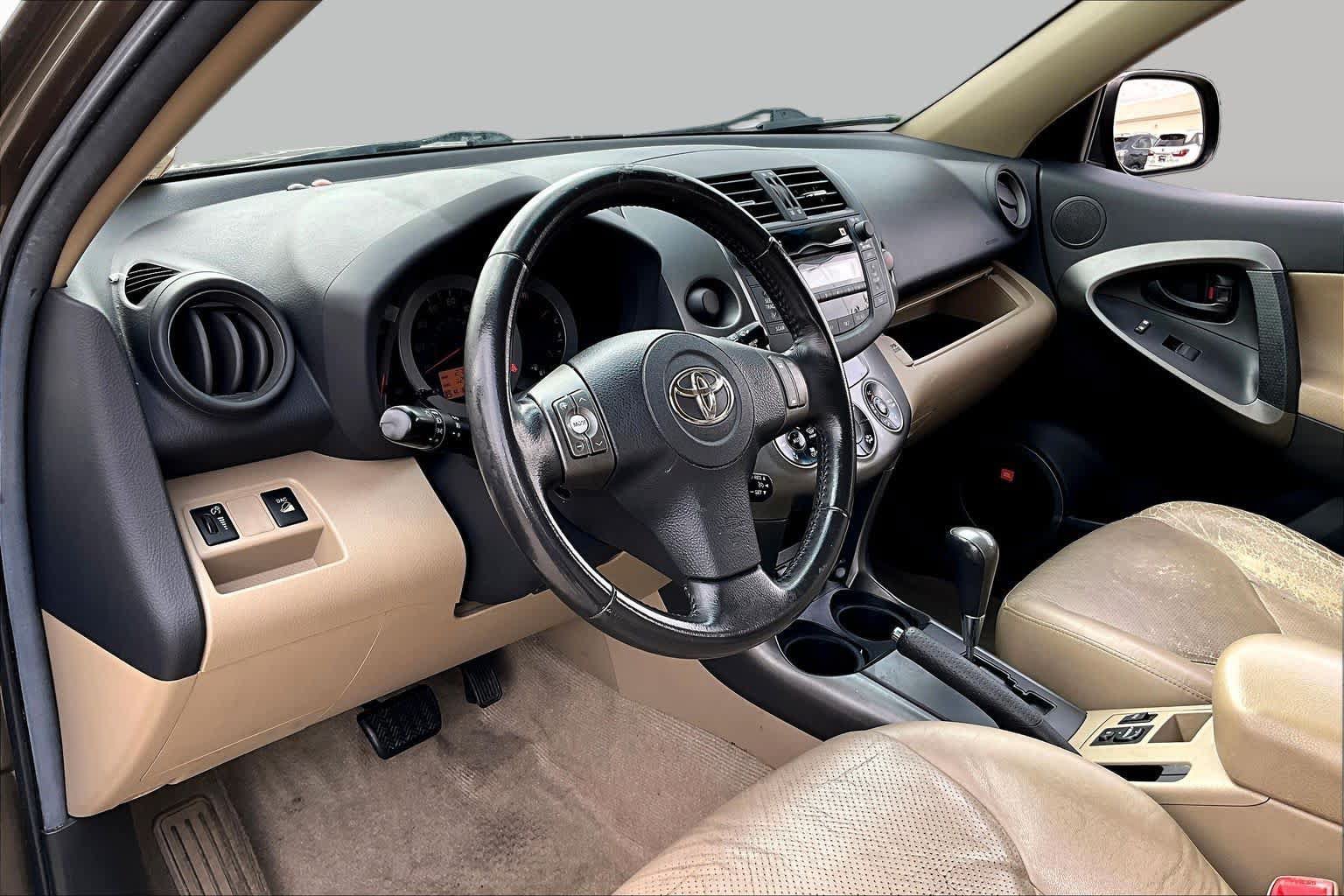Used 2011 Toyota RAV4 Limited w/ Limited Extra Value Pkg FWD image 15