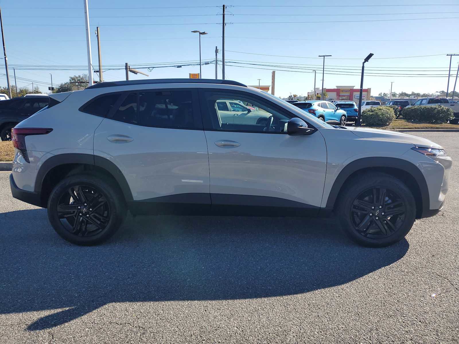 New 2026 Chevrolet Trax ACTIV w/ Driver Confidence Package image 7