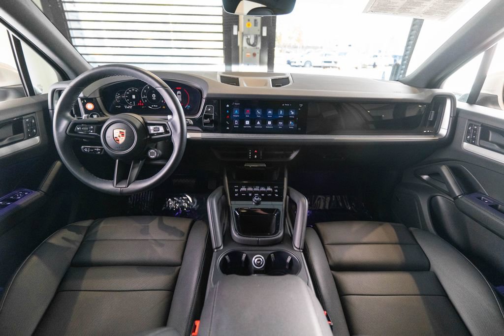 Certified 2026 Porsche Cayenne AWD/4WD image 15