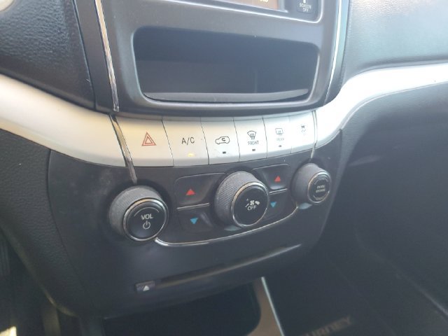 Used 2012 Dodge Journey SXT w/ Popular Equipment Group FWD image 25