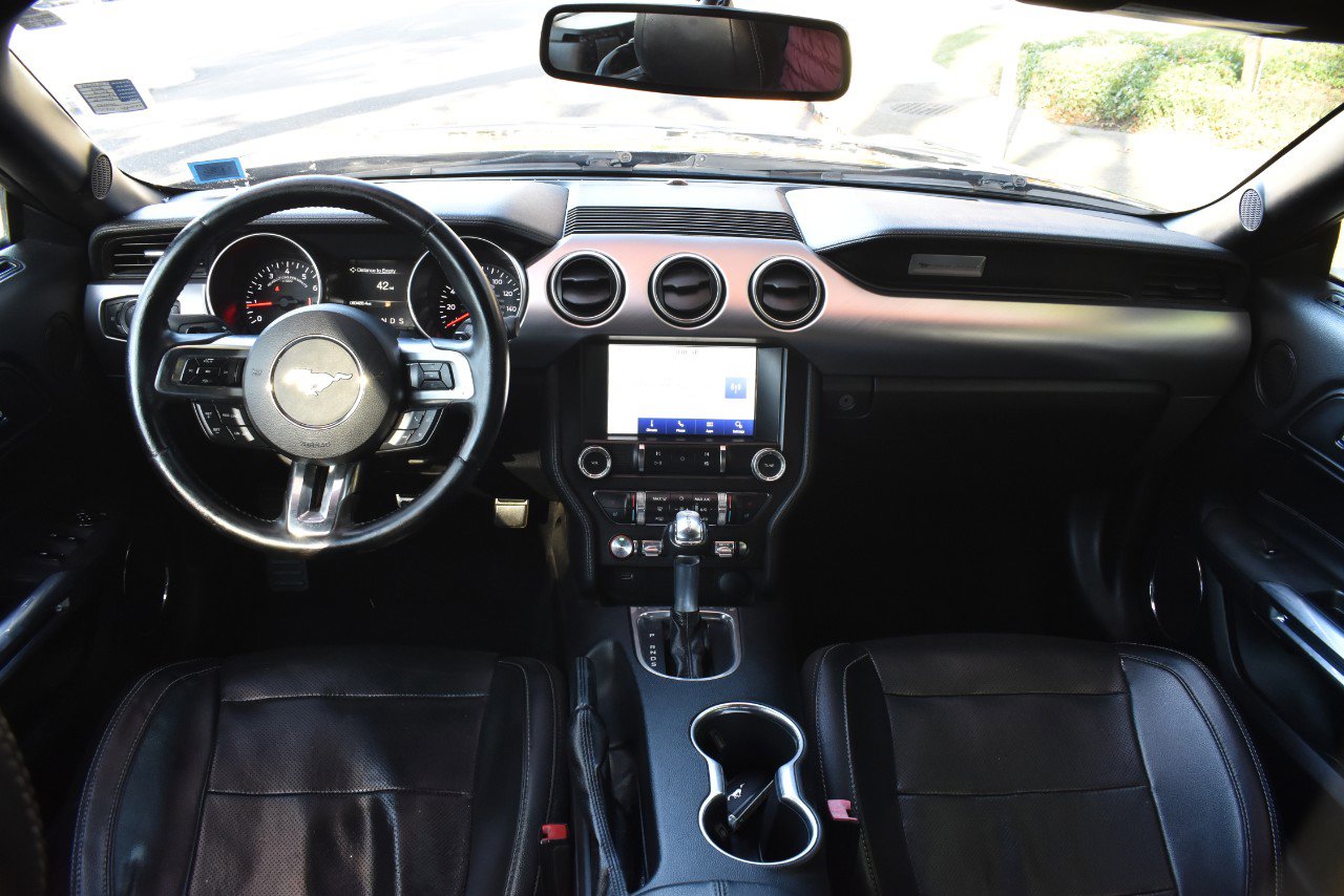 Used 2019 Ford Mustang Premium image 32