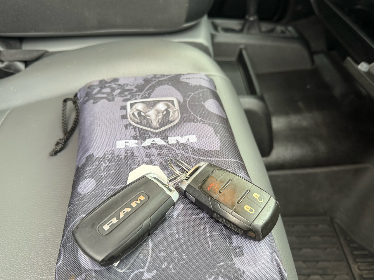 Used 2021 RAM 2500 Tradesman w/ Chrome Appearance Group image 27