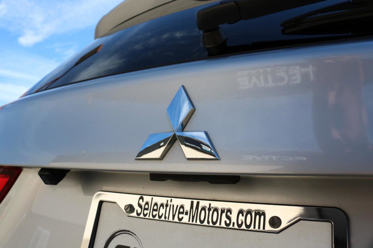 Used 2017 Mitsubishi Outlander Sport SEL AWD/4WD image 12