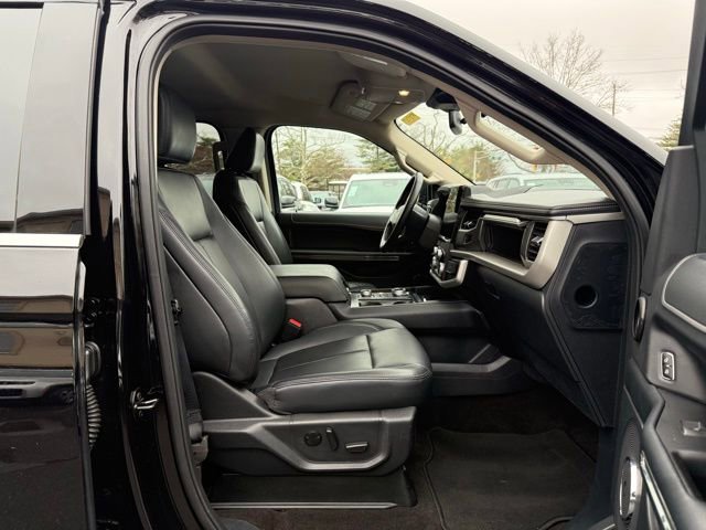 Used 2023 Ford Expedition Max XLT AWD/4WD image 31