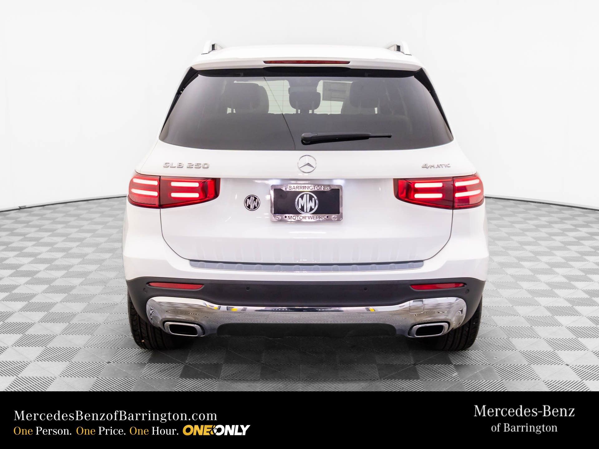 New 2026 Mercedes-Benz GLB 250 4MATIC image 4