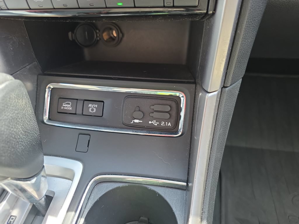 Used 2019 Subaru Ascent Premium w/ Popular Package #2 AWD/4WD image 26