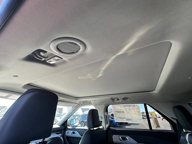 New 2025 Ford Explorer Active w/ Active Comfort Package image 14