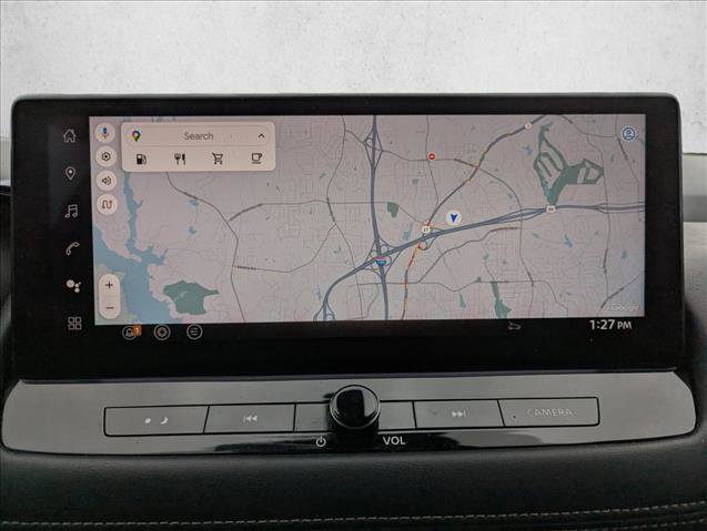 Used 2025 Nissan Rogue Platinum image 18