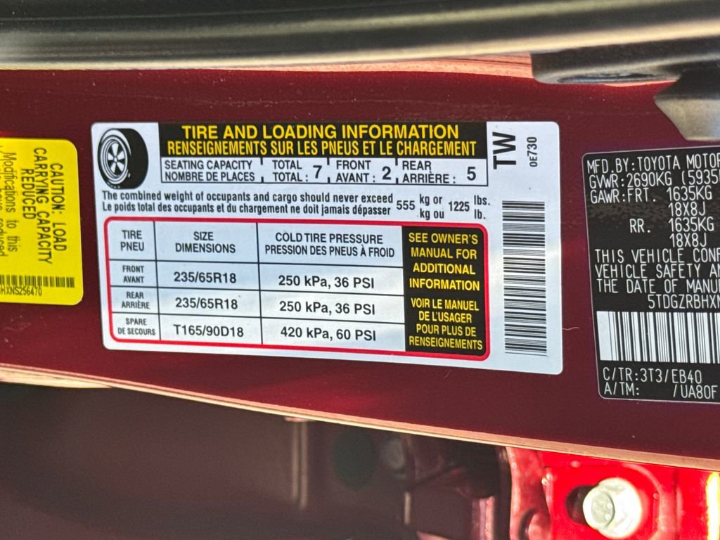 Used 2022 Toyota Highlander XLE AWD/4WD image 51