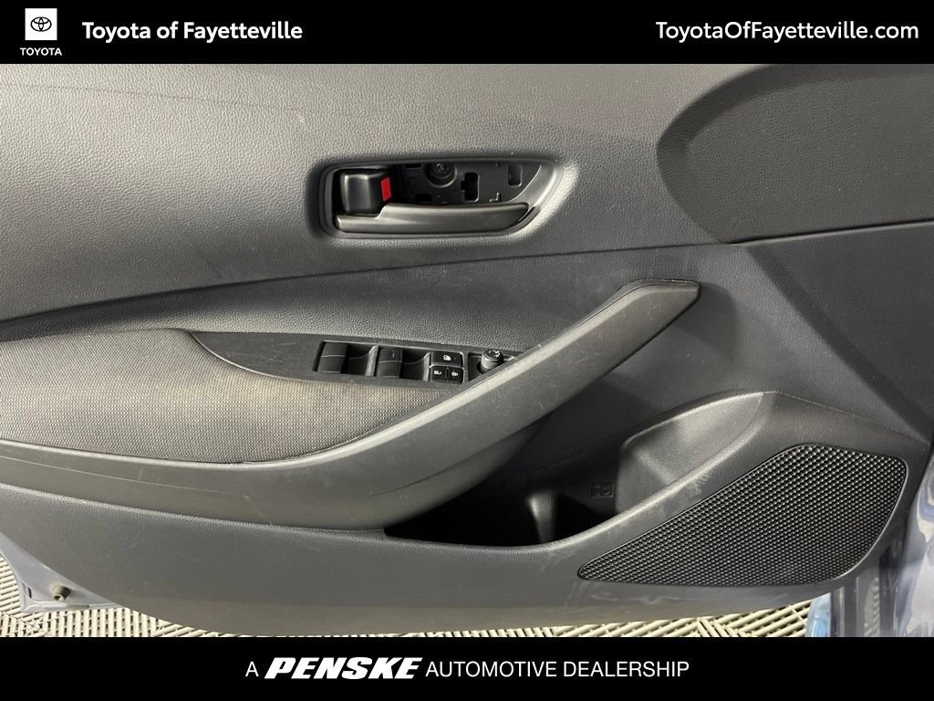 Certified 2025 Toyota Corolla LE FWD image 28