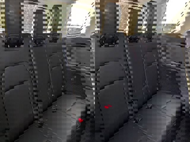 Used 2022 Nissan Pathfinder Platinum w/ Cargo Package image 39