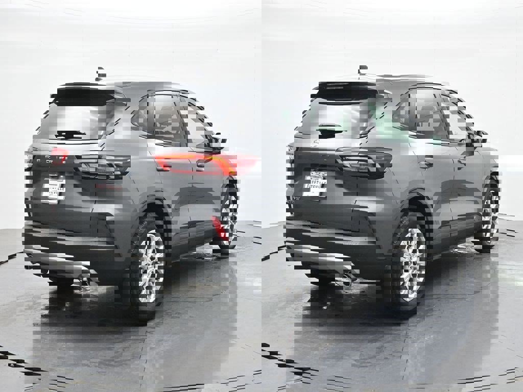 Used 2025 Ford Escape Active w/ Tech Pack #1 image 5